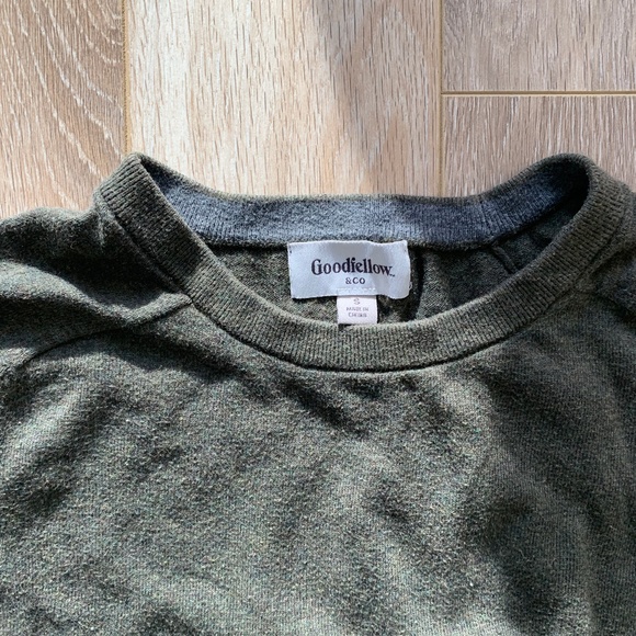 Men's Goodfellow & Co Forest Green Sweater - Size Small - Picture 3 of 4